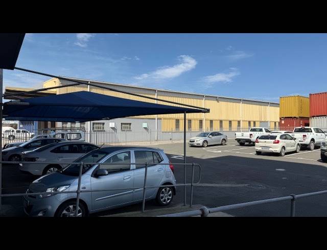 760M² OFFICE TO LET IN CONGELLA